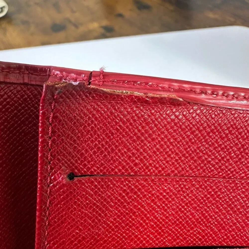 Louis‎ Vuitton Red Epi Leather Slim Vertical Bifold